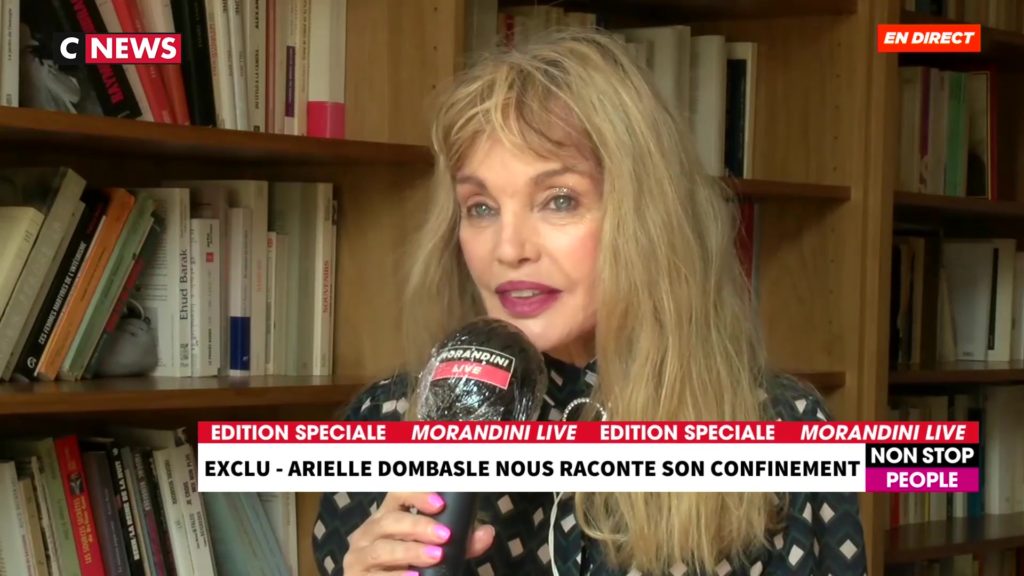 Arielle Dombasle en duplex dans l'émission Morandini Live sur CNEWS.