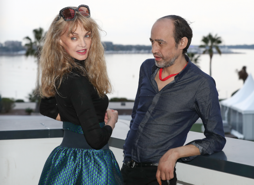 Qui Est Le Fils De Arielle Dombasle Arielle Dombasle : Arielle Dombasle & Nicolas Ker envoûtent le Palais